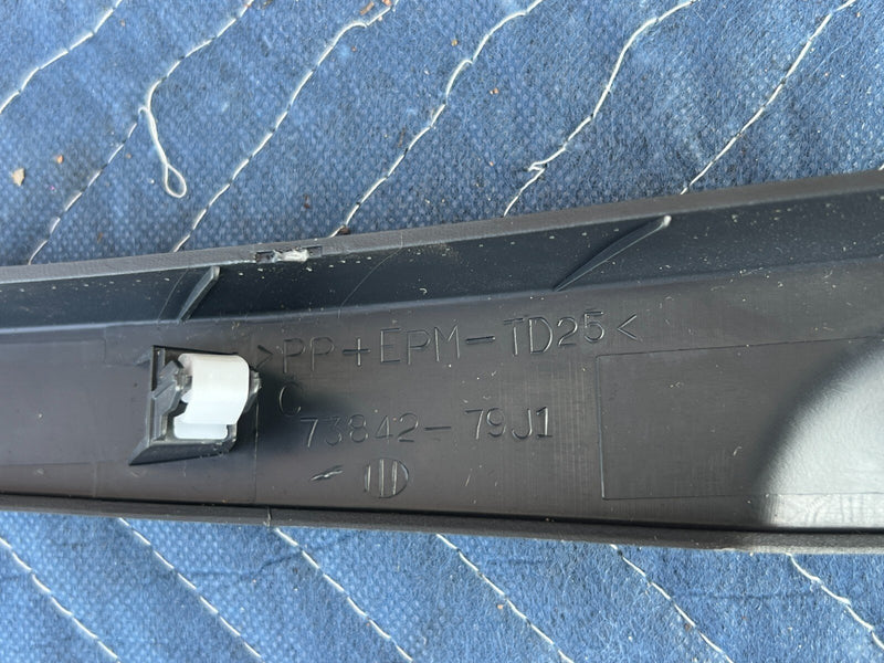 2010-2013 Suzuki SX4 Hatchback 73842-79J1 Front Passenger A Pillar Cover #1339CN