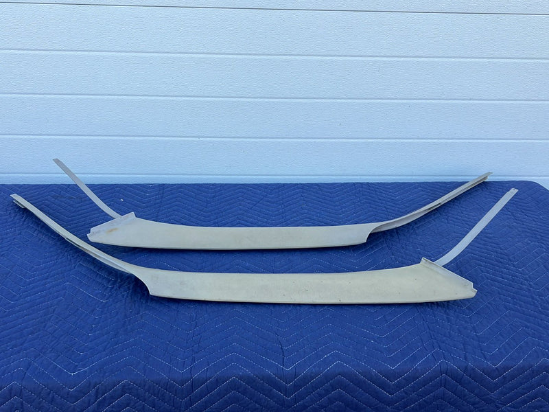 Chevrolet Silverado - A Pillar Trim PN: 15574145 15574146