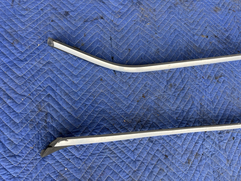 1993-1997 Volvo 850 850R Left & Right Windshield Side Gutter Trim OEM #4438E