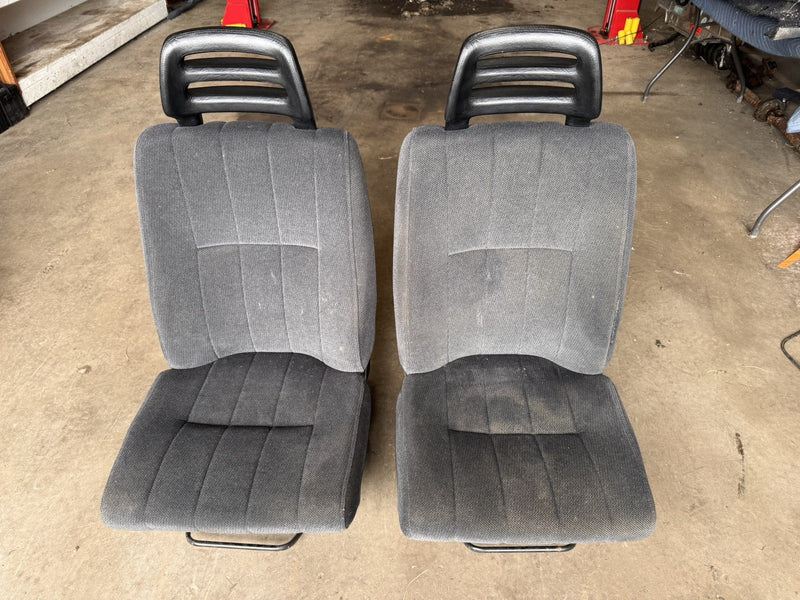 1986-1993 Volvo 240 244 245 Front Seat Pair L & R Gray Cloth *NICE* OEM #4866E
