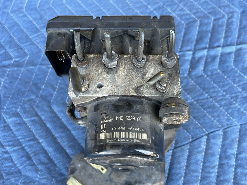 1998-2003 Jaguar XJR XJ8 X308 ABS Block & Anti Lock Brake Pump MNC5920AC #4693E