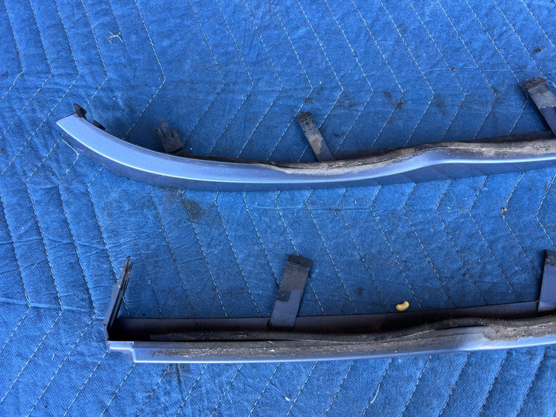 2002-2005 BMW 330xi 325xi E46 Right Left Headlight Molding Trim Blue OEM #4772EM