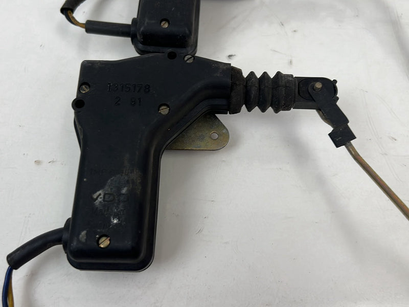 1986-1993 Volvo 240 244 Power Door Lock Actuator Motor Set of 3 1315177 OEM #5584EM