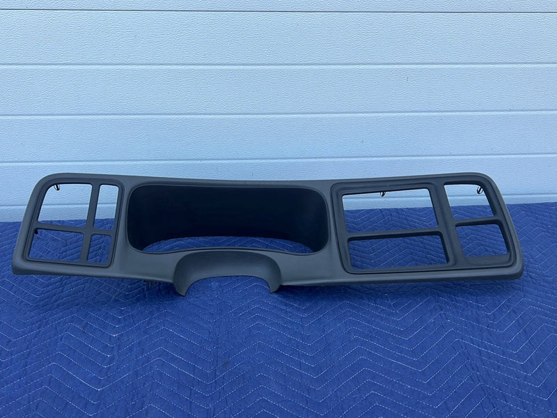Chevrolet Silverado - Gauge Cluster Trim PN: 15178706
