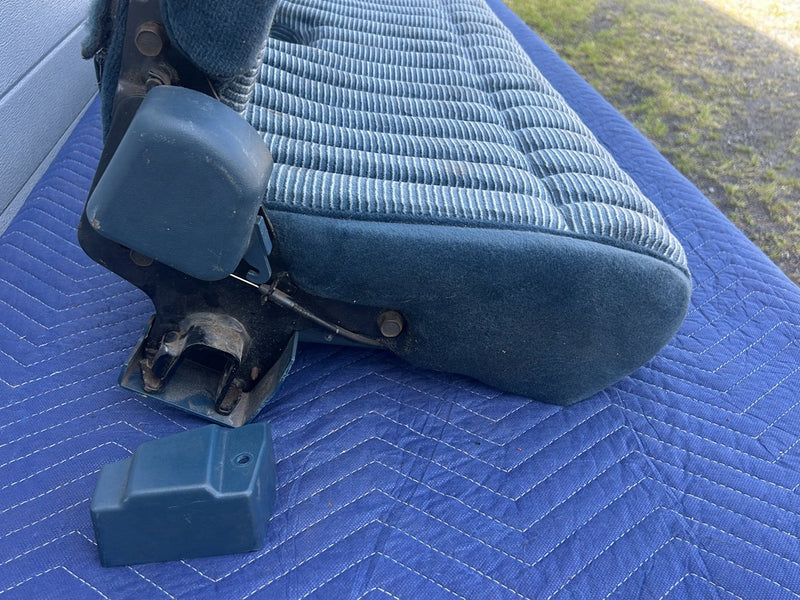 1988-1994 Chevrolet Silverado Ext Cab Rear Bench Seat Two-Tone Blue OEM #5532EM