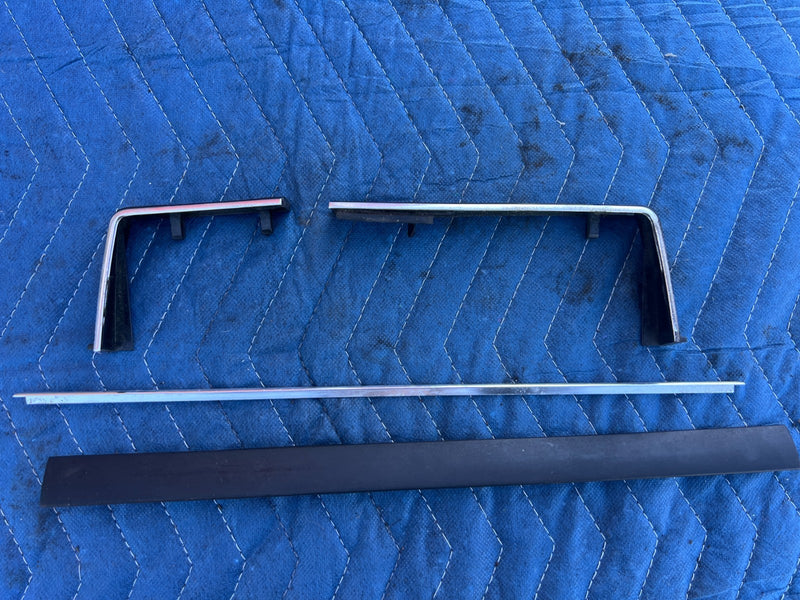 1986-1993 Volvo 240 244 Sedan Dash Vent End Corner Trim Pair Chrome OEM #4309EM