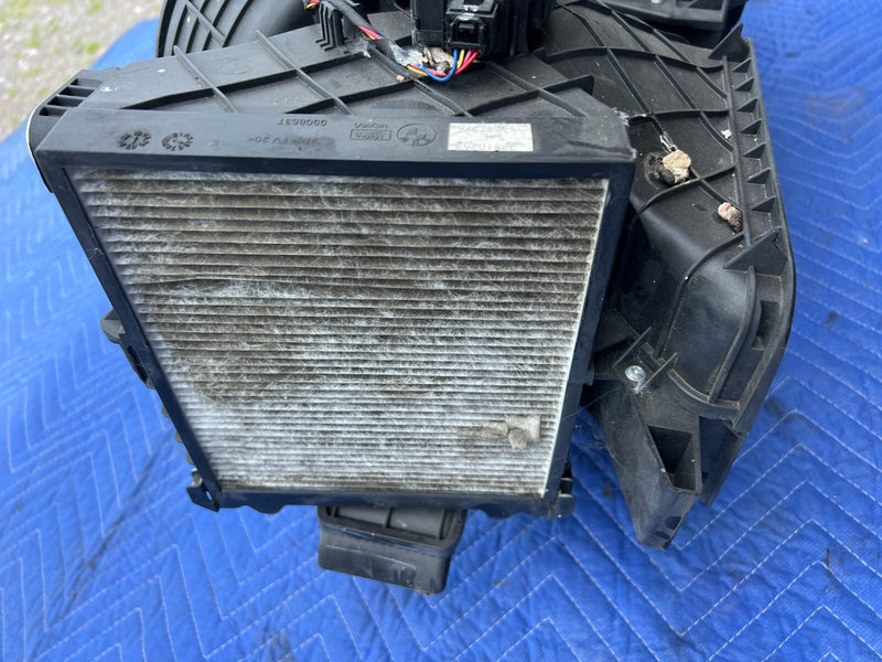 2011-2013 BMW X5 X5M E70 HVAC AC Air Box Heater Core Climate Blower OEM #2041EM