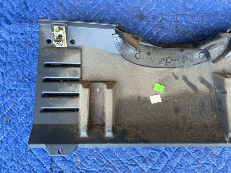 1999-2002 Chevy Silverado GM Left Dash Lower Knee Bolster Trim Panel OEM #1833CN