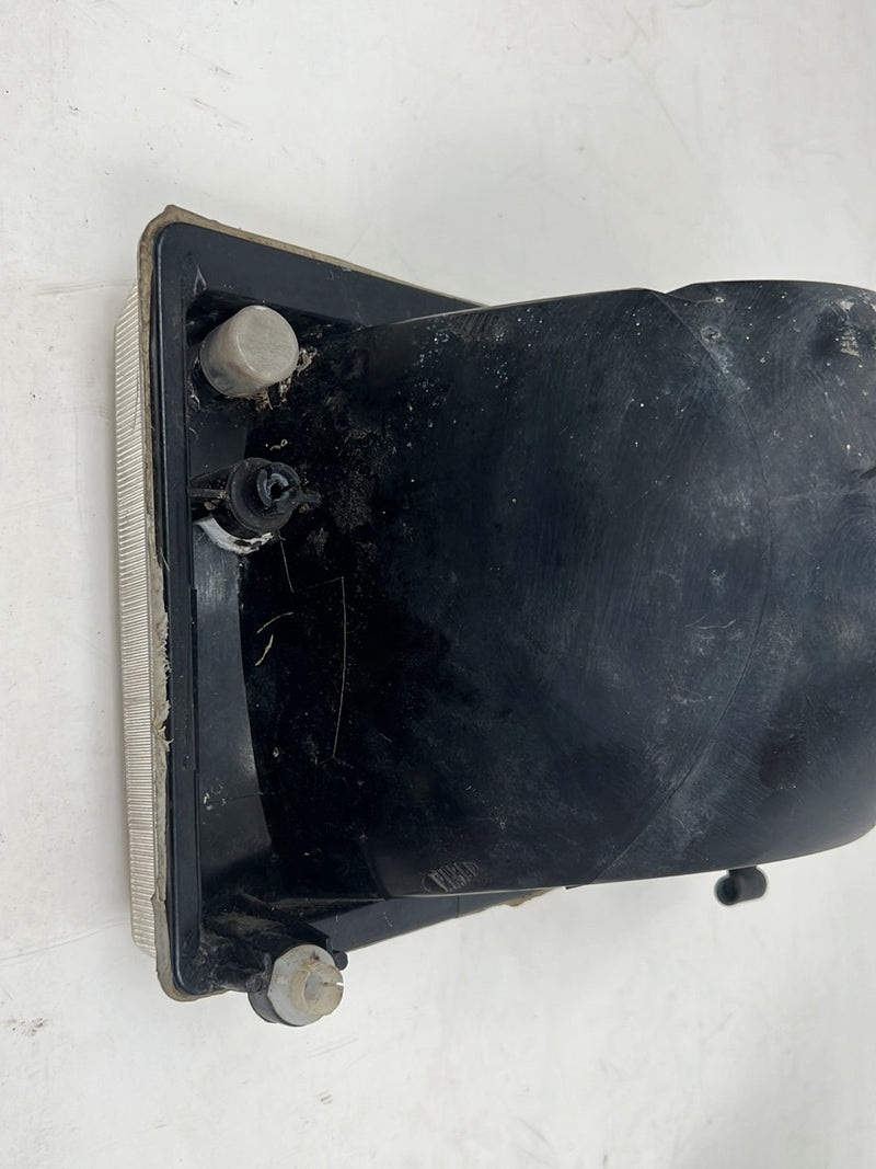 1990-1992 Volvo 740 745 940 Front Right & Left Headlight Pair 2905902 OEM #5955EM
