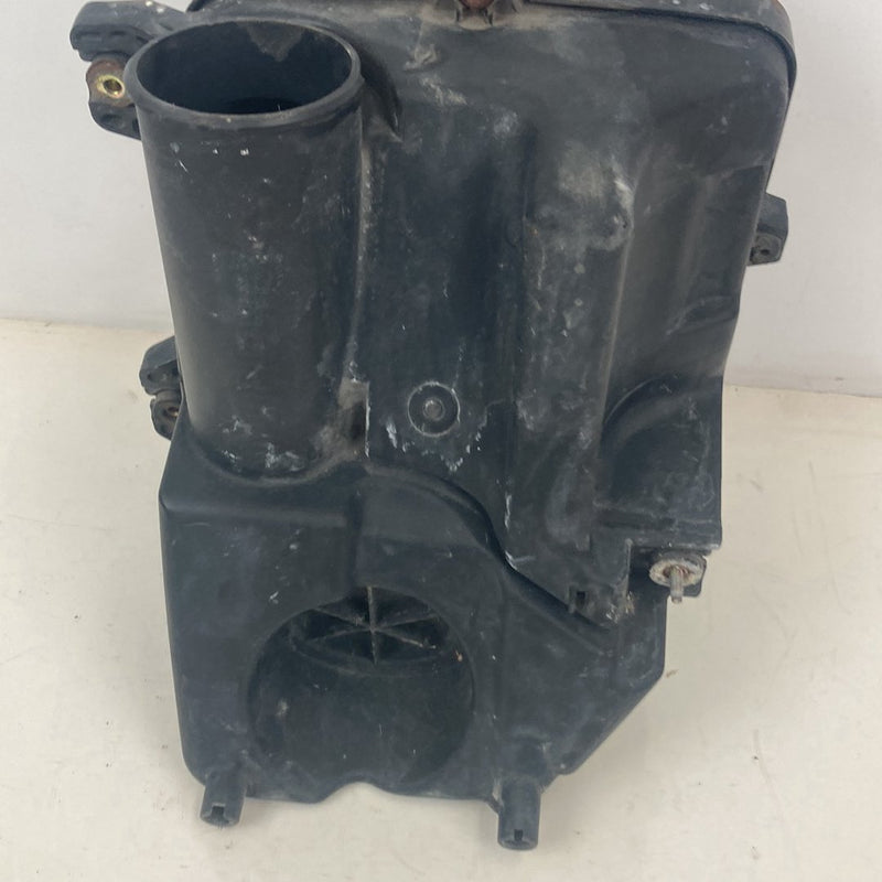 2002-2004 Honda CR-V RD2 Air Filter Housing OEM #5110M
