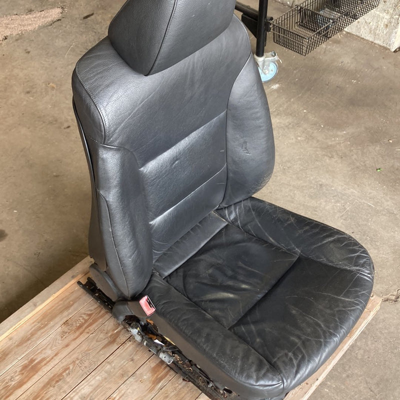 2003-2007 BMW 545i E60 Seat Front Left Driver Black Leather OEM #4980M