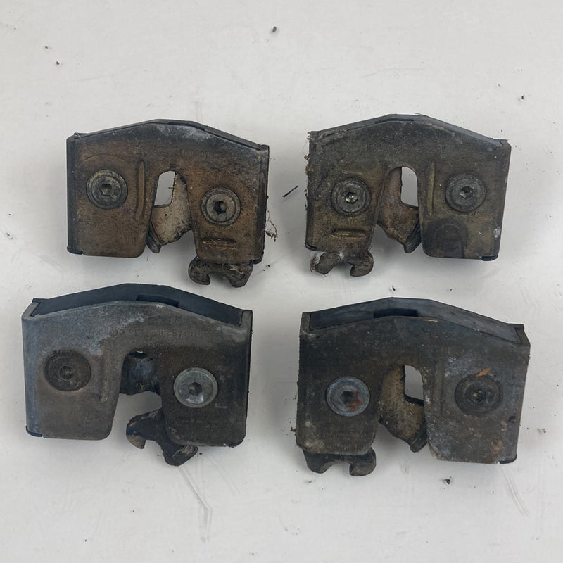 1975-1980 Volvo 244 Door Latch Set of 4 Lock 6438 OEM #4899M