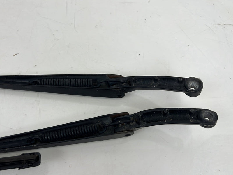 2004-2007 Volvo S60R V70R Front Left & Right Windshield Wiper Arm Pair OEM #5820EM