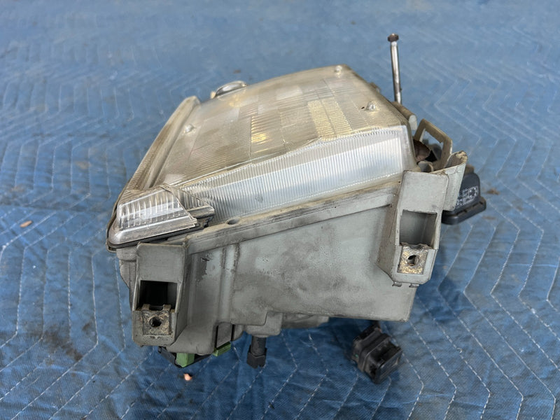 1986-1995 Mercedes 300D W124 Front Right R Passenger Bosch Headlight OEM #2637EM