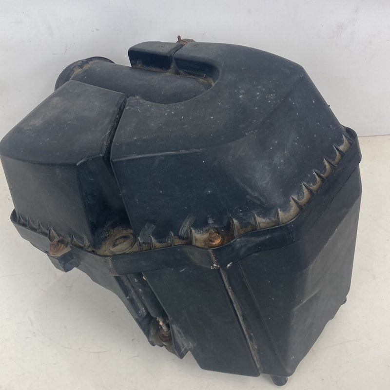 2002-2004 Honda CR-V RD2 Air Filter Housing OEM #5110M