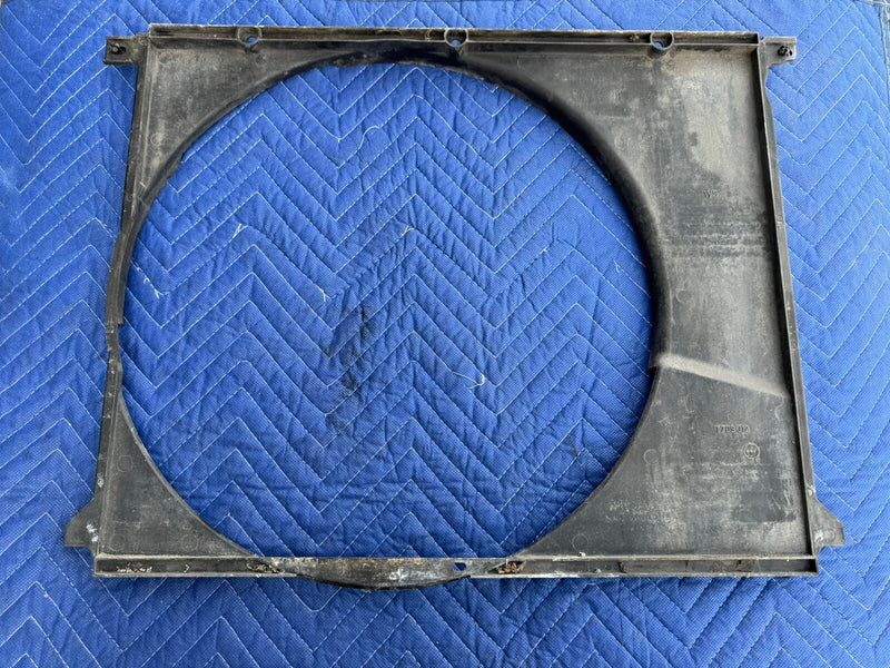 1984-1992 BMW E30 M20 2.5L 325i Radiator Fan Shroud Air Guide 1709312 OEM #3347E