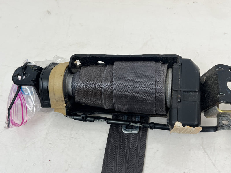 1998-2000 Volvo S70 V70 XC Front Driver Left Seat Belt Retractor OEM #6850EM