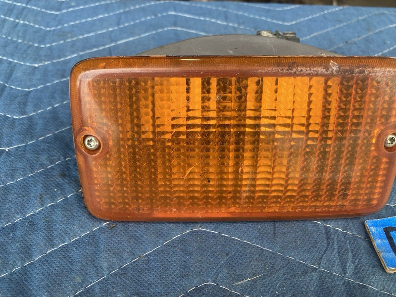 1997-2002 Jeep Wrangler TJ Front Bumper Amber Light 55055020 AC OEM #3233M
