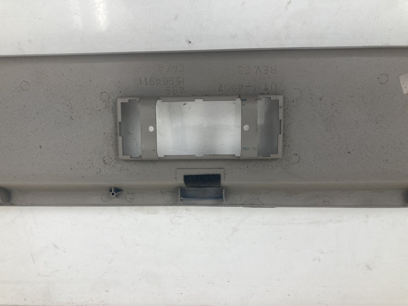 1995-1998 Chevrolet Silverado 2500 GMT400 Ceiling Dome Light Trim 15964911 OEM