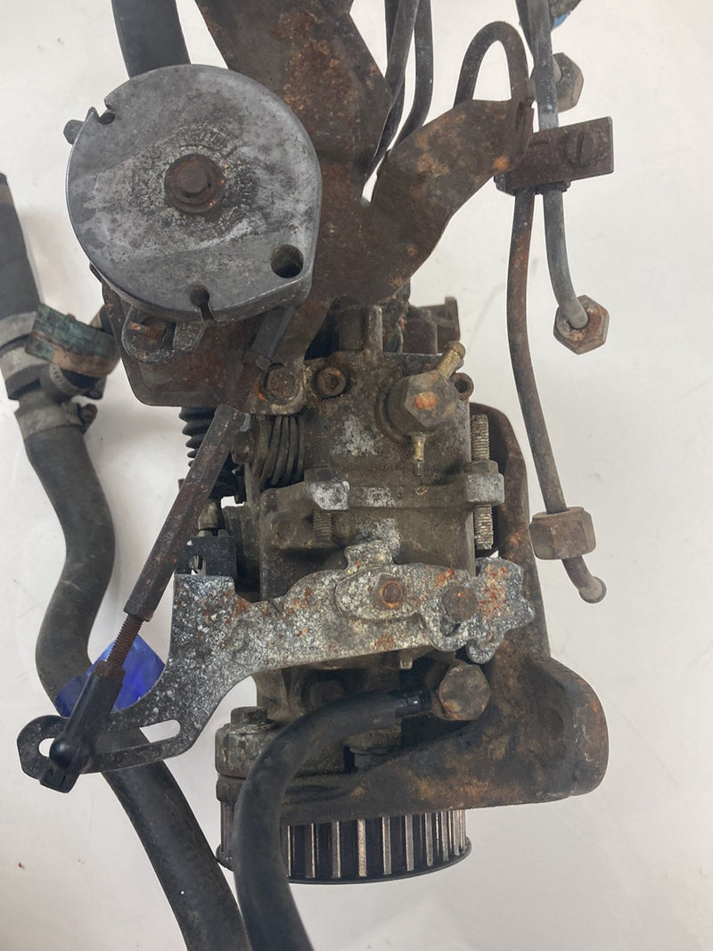 1980 Volvo 244 - Injector Pump PN: 0460406009 072130107 C