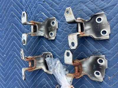 2010-2013 Suzuki SX4 Hatchback Front & Rear Door Hinge Set Black OEM #1334CN