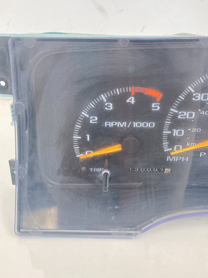 1995 Chevrolet Silverado GMT800 - Gauge Cluster PN: 16166085