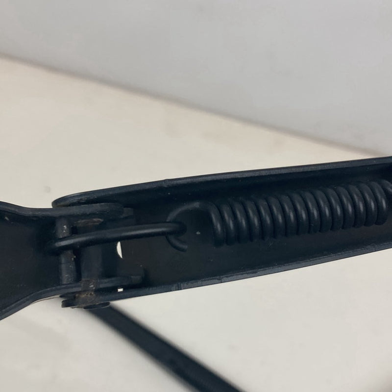 2009-2011 BMW 328i E90 Windshield Wiper Arm 179158 179156 OEM #4799M