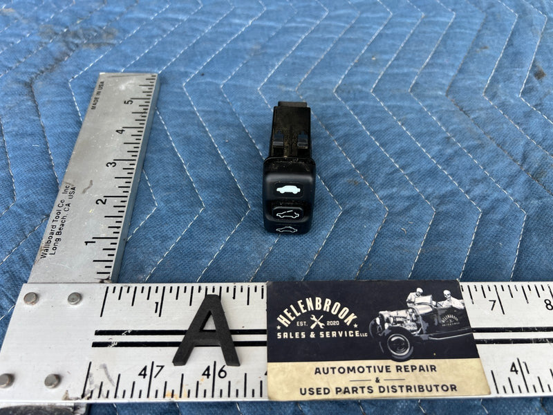 1998-2002 Honda Accord 0708A Sunroof Control Dash Switch #1950CN