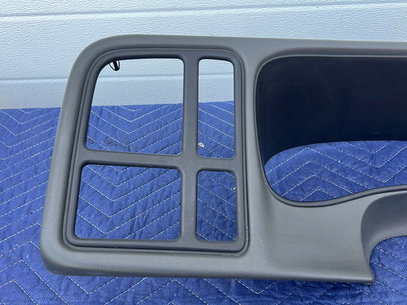 Chevrolet Silverado - Gauge Cluster Trim PN: 15178706