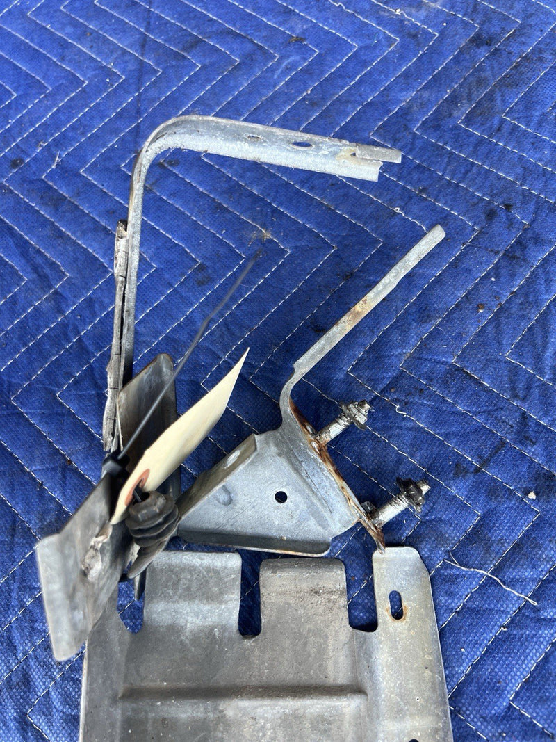 1980-1985 Cadillac Seville Rear Light Bracket Left Right Lamp GM OEM #3407M