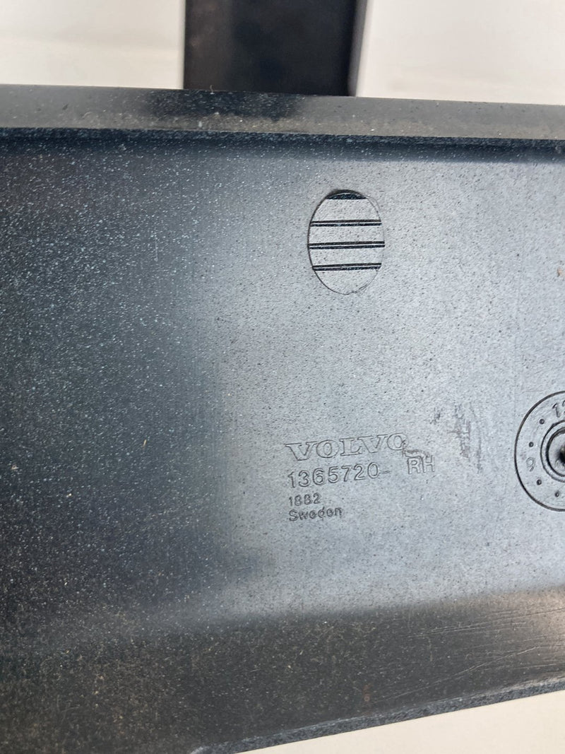 1992 Volvo 940 944 - A to C Pillar Ceiling Trim PN: 1365720 1365719