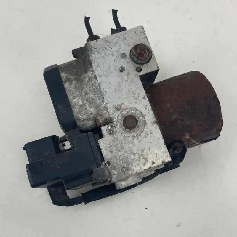 2002-2005 Lincoln Town Car Signature ABS Pump Bosch Module OEM #5139M