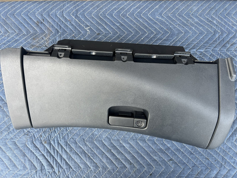 2006-2012 Mitsubishi Eclipse III Glove Box Assembly Black MN134690ZZ OEM #5020M