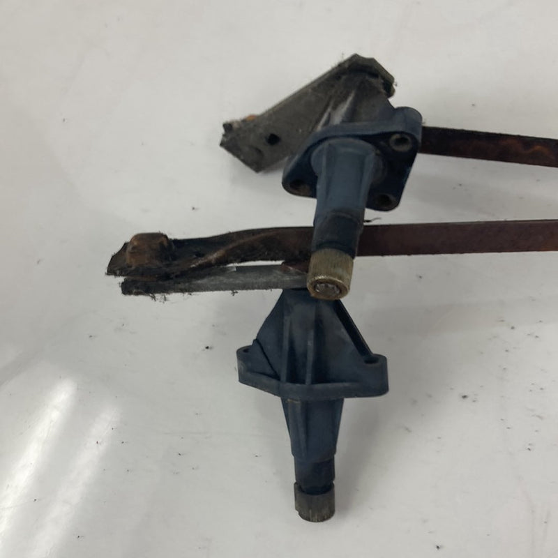 1995-1998 Chevrolet Silverado 2500 GMT400 Wiper Motor Linkage 15036007 OEM