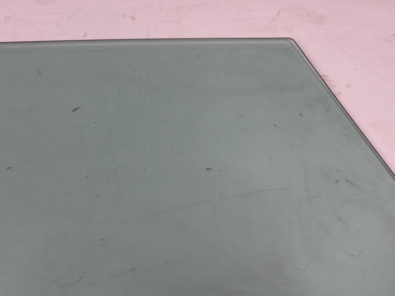 1986-1993 Volvo 240 244 Rear Passenger Right Window Glass 43R-001105 OEM #5580EM