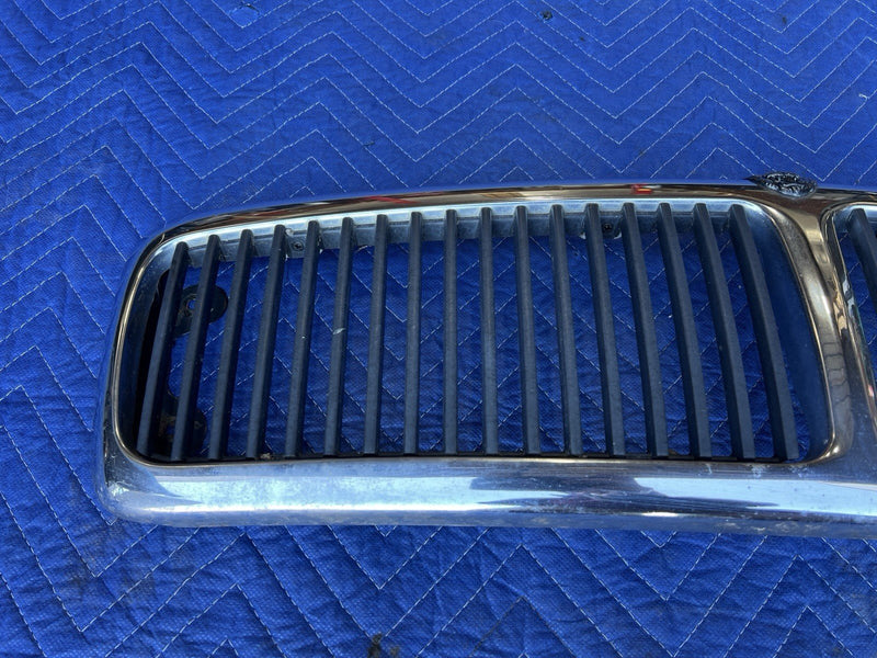 1998-2003 Jaguar XJR XJ8 X308 Front Chrome Grille Hood Trim HNC5504BB OEM #4645E