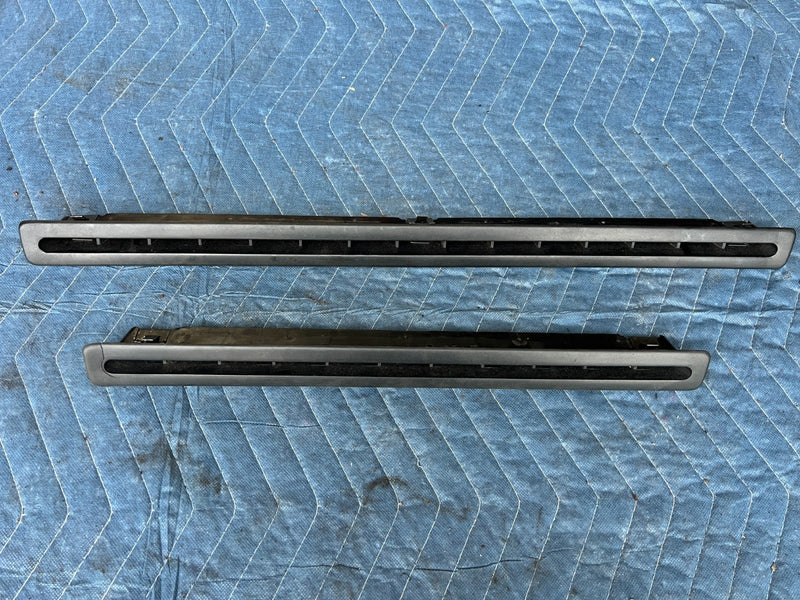 1989-1995 Volvo 740 940 Sedan Front Dash Heat Defrost Duct Vent Set OEM #3830EM