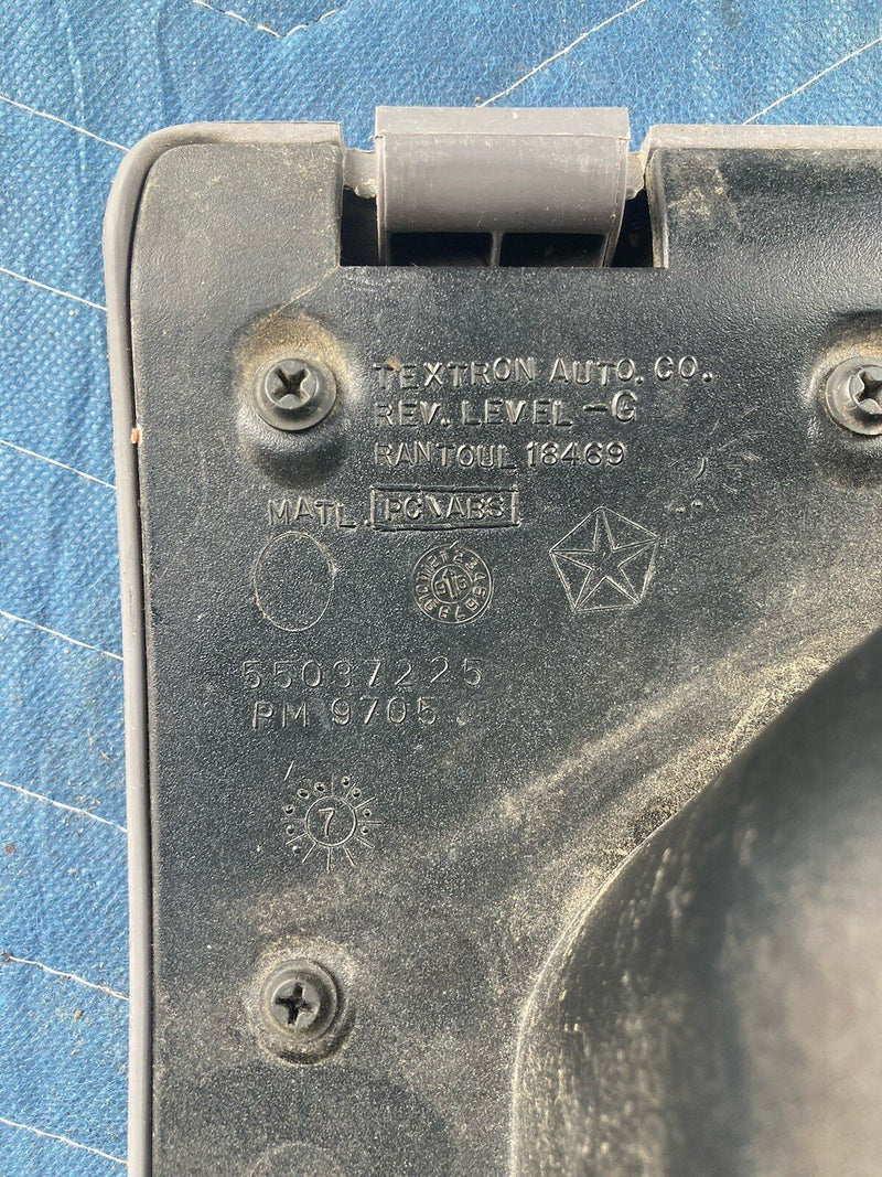 1997-2002 Jeep Wrangler TJ Glove Box Assembly 55037225 OEM #3224M