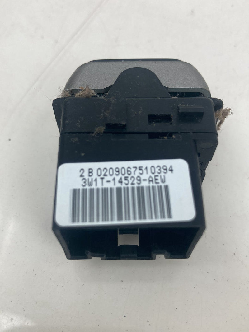 2002-2005 Lincoln Town Car Signature Window Switch 3W1T-14529-AEW OEM #5155M