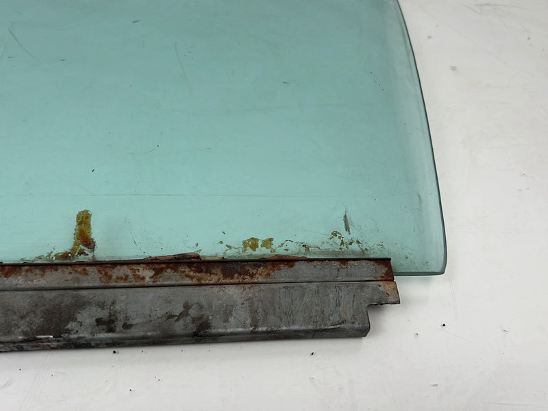 1976-1979 Cadillac Seville Front Driver Left Window Glass OEM #5594EM