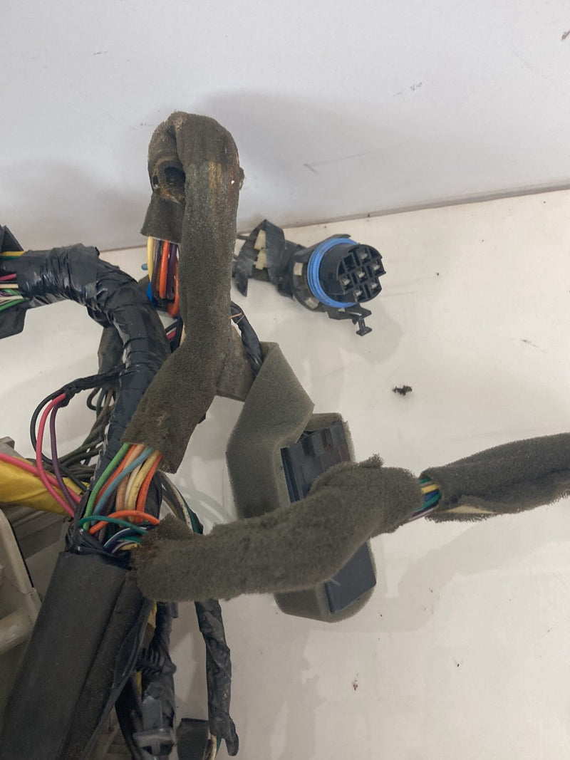 1995 Chevrolet Silverado GMT800 - Dash Wiring Harness PN: 1828
