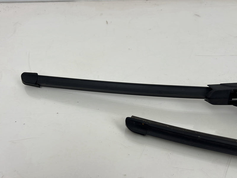 2004-2007 Volvo S60R V70R Front Left & Right Windshield Wiper Arm Pair OEM #5820EM