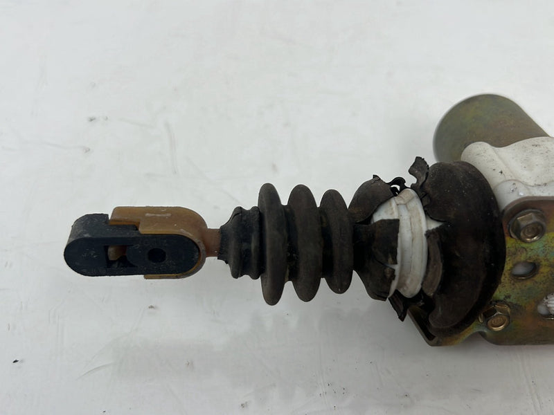1976-1979 Cadillac Seville Front Passenger Door Lock Actuator Motor OEM #5609EM