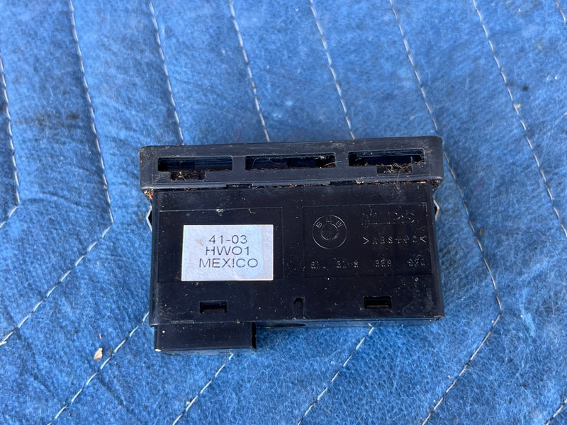 2002-2005 BMW 330xi 325xi E46 Central Lock Hazard Light Switch Dash OEM #4790EM