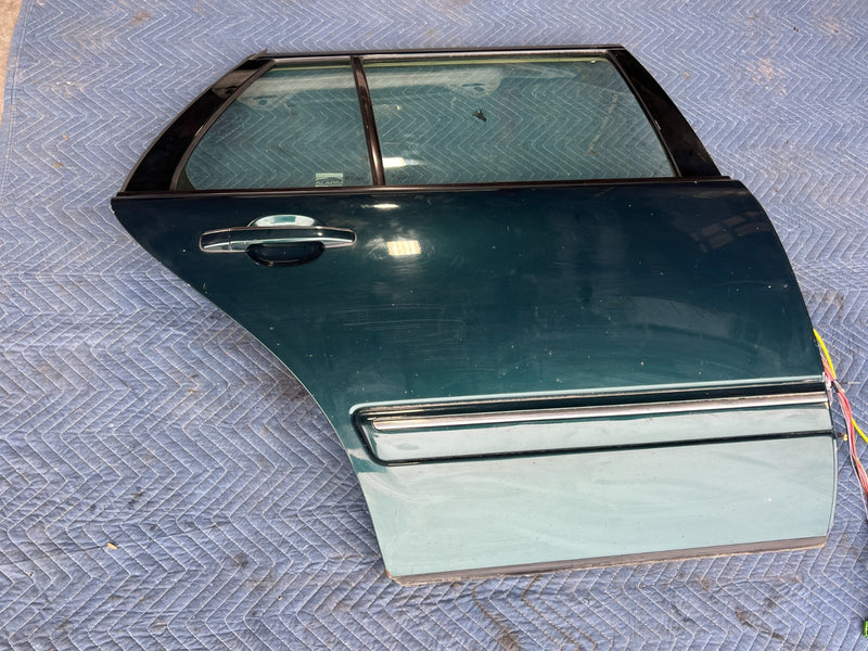 1998-2003 Mercedes W210 E320 Wagon Rear Passenger Right Door Assembly OE #4731EM