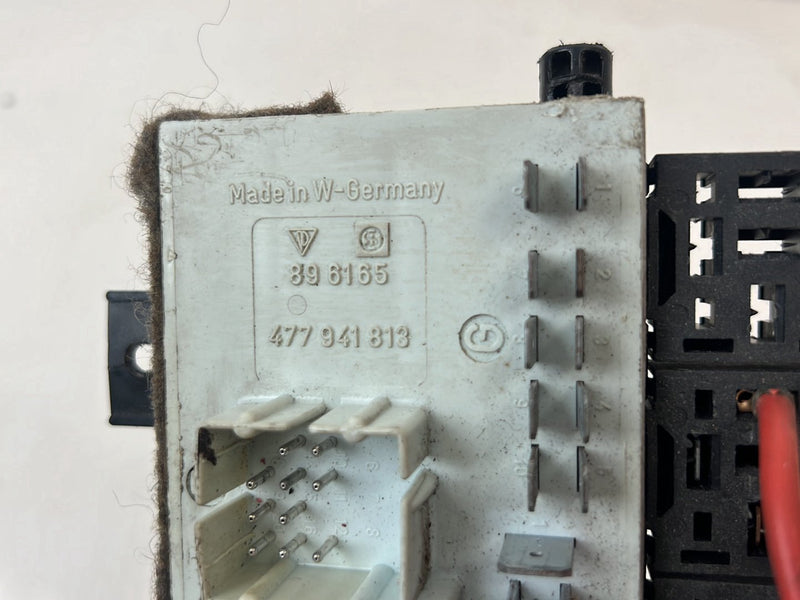 1983-1985 Porsche 944 Main Fuse Relay Box 477941813 OEM #5639EM