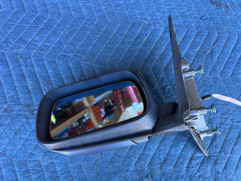 2000-2005 BMW 330xi 325xi E46 Driver Left Door Mirror Assembly Blue OEM #4764EM