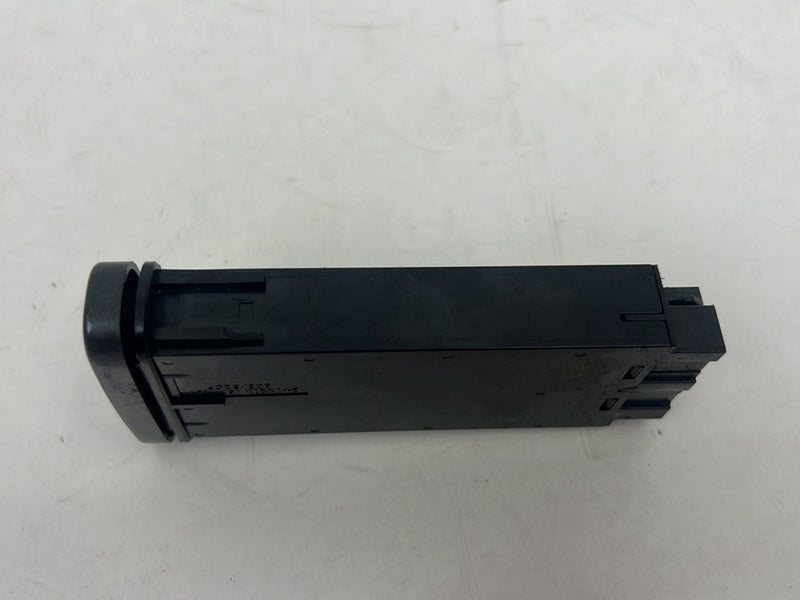 1998-2000 Volvo V70 S70 Dash Emergency Flasher Hazard Light Switch OEM