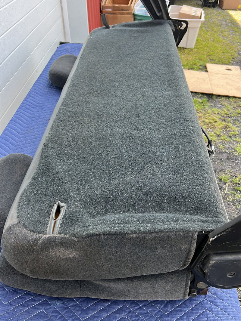 1999-2006 Chevrolet Silverado GMC Ext Cab Rear Bench Seat Gray Cloth OEM #5495EM