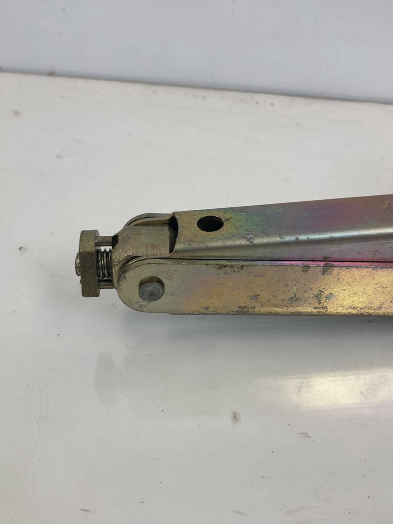1992 Volvo 940 944 - Jack & Tool Kit PN: 1355190